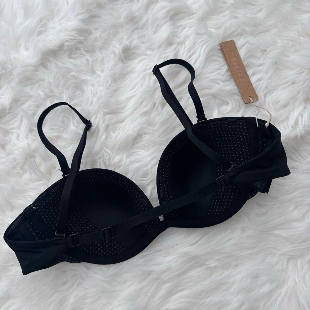 SKIMS Black Convertible Strap Bra - Picture 5 of 8